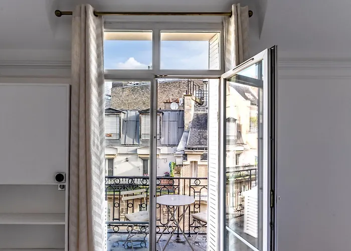 Appartement Champs Elysees